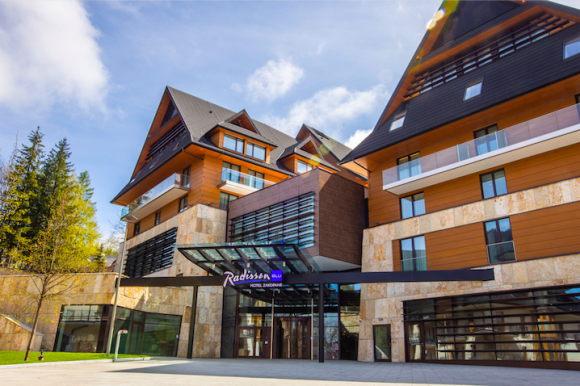 Radisson Blu Hotel & Residences, Zakopane partnerem Czyste Tatry ekoMałopolska 2