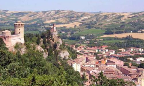 Szlakiem dobrego jedzenia i znakomitej oliwy – jesień we włoskim regionie Emilia