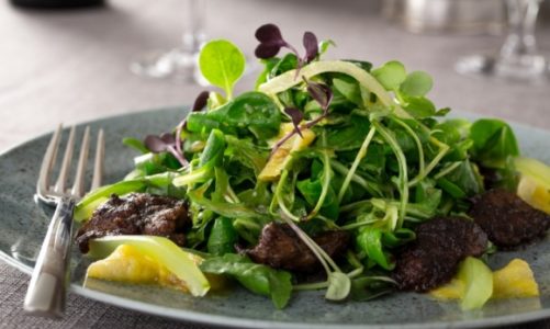 Zioła w kuchni – poleca szef kuchni Zamku Topacz