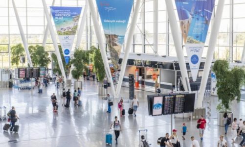 Kefalonia i Tirana. Ruszają nowości od biur podróży