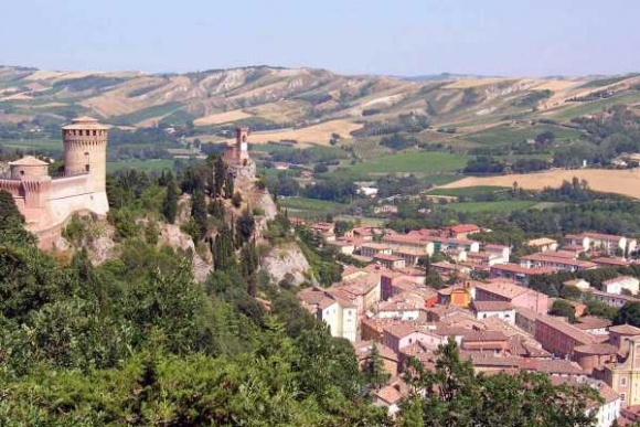 Szlakiem dobrego jedzenia i znakomitej oliwy – jesień we włoskim regionie Emilia